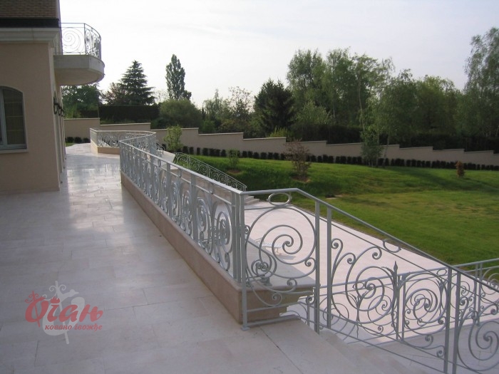 Products, Terraces T1-004