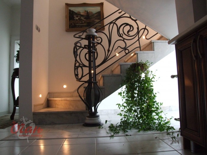 Staircases / S1-007