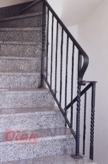 Staircases / S6-071